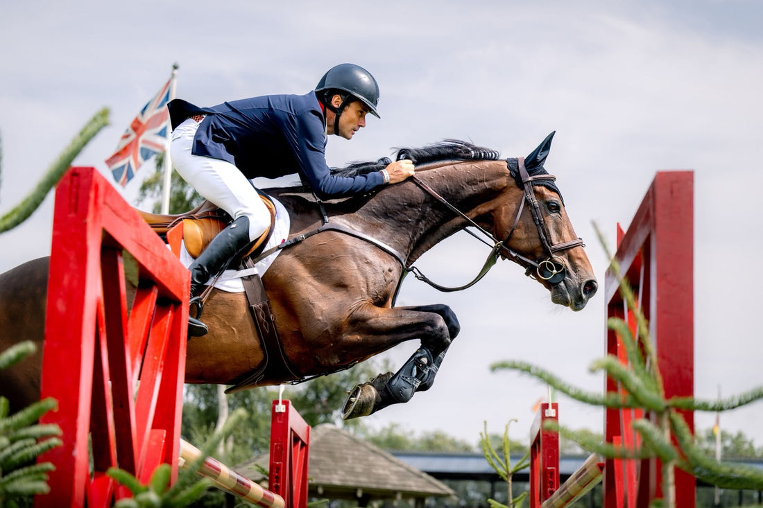 Paul Drew Head groom to Tim Gredley GB